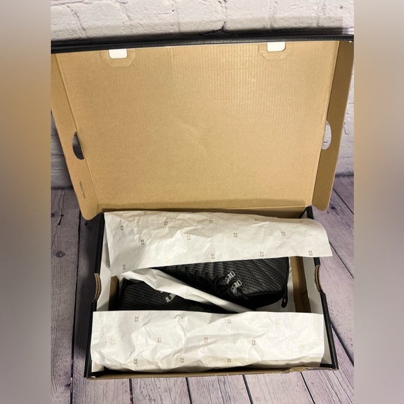 Air Jordan XII Retro MCS Molded Baseball Cleats. M 8.5 Only worn onto the field - Picture 16 of 16